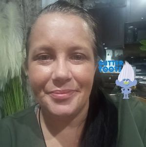 Meet your Posher, Tina